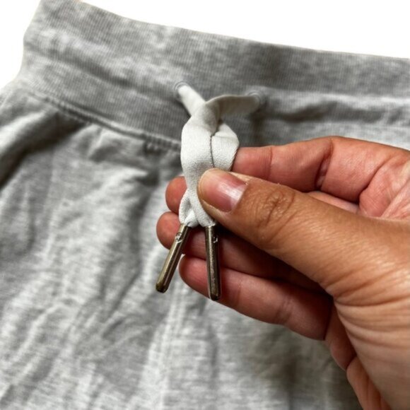 Lululemon Warm Down High-Rise Jogger Pants Gray Size 4 - Picture 4 of 7